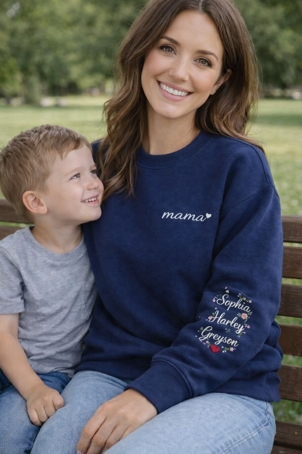 💐 Mama sweatshirt with children’s name on sleeve 💐
