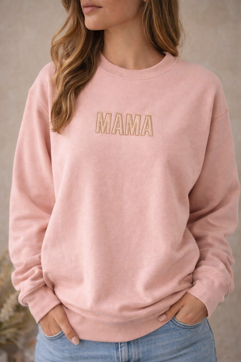 MAMA Crewneck Sweatshirt￼